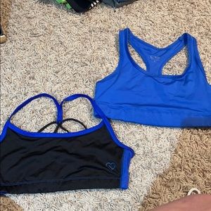 2 small sports bras